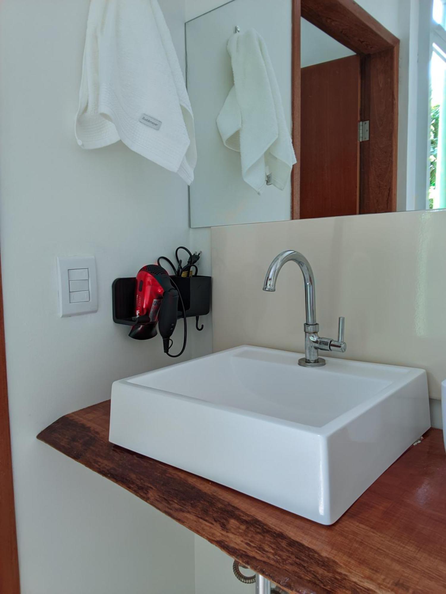Green Lodge Eco Life Hotel ฟลอเรียนอโปลิส ภายนอก รูปภาพ